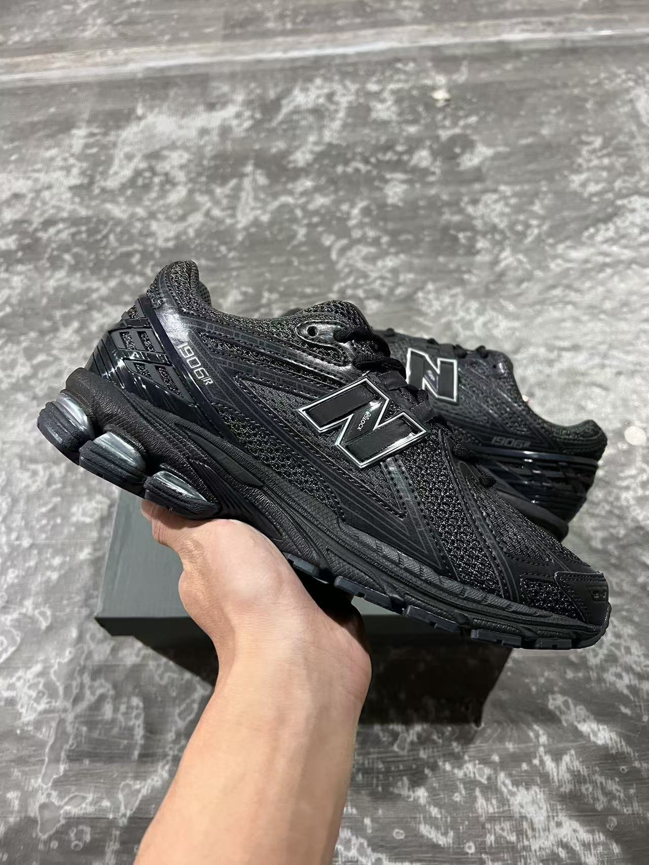 js-New Balance 1906Rr Black MetallicM1906RJB - Image 1