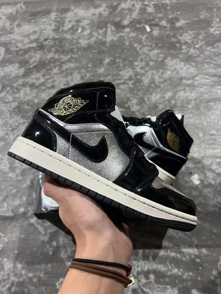 F- WMNSAir Jordan  1 MID SEFZ39380 00136-47