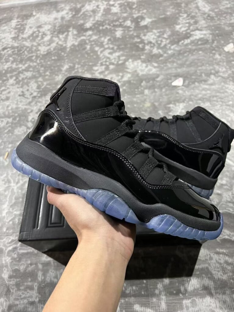 P-Air Jordan 11 Cap and Gown 378037-00540-47