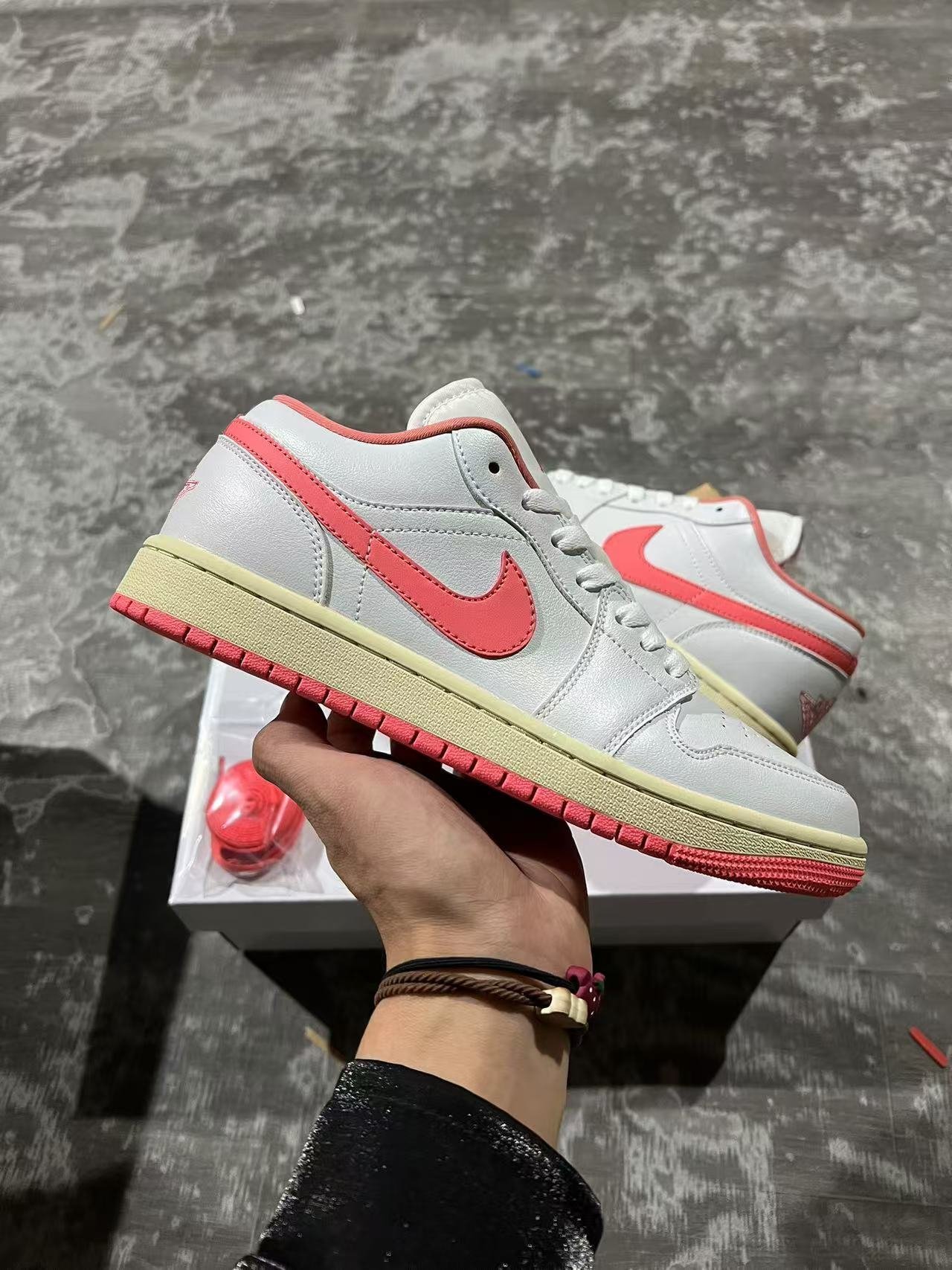 F-Air Jordan  1 LOW DC0774 109 36-46 - Image 1
