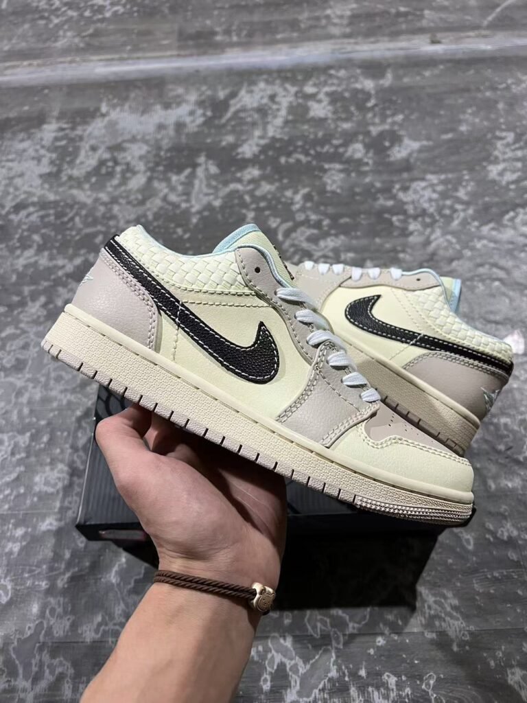 W2-Air Jordan 1 LowHQ3440-10135-46