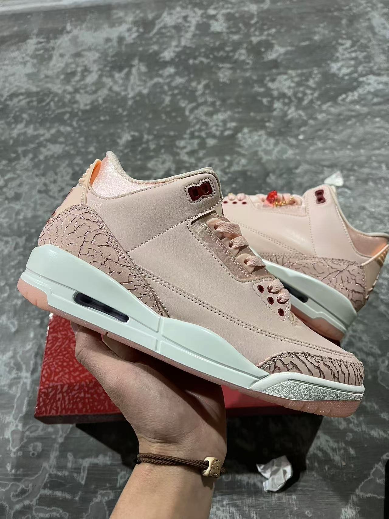 CH-Air Jordan 3 Valentines DayHJ0178-60036-475 - Image 1