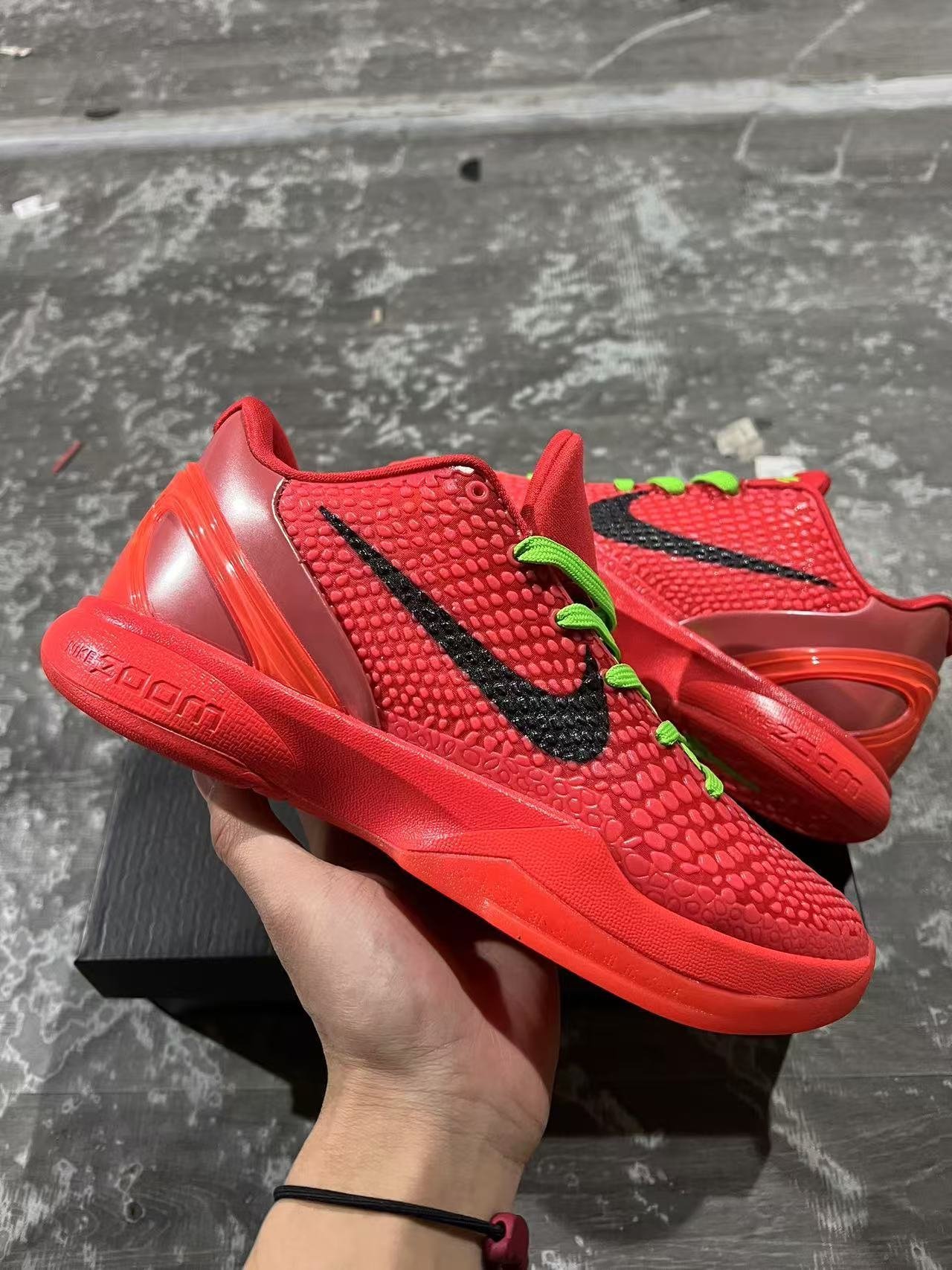 ST-18 Nike Kobe 6 Protro Reverse GrinchFV4921 60036-47 - Image 1