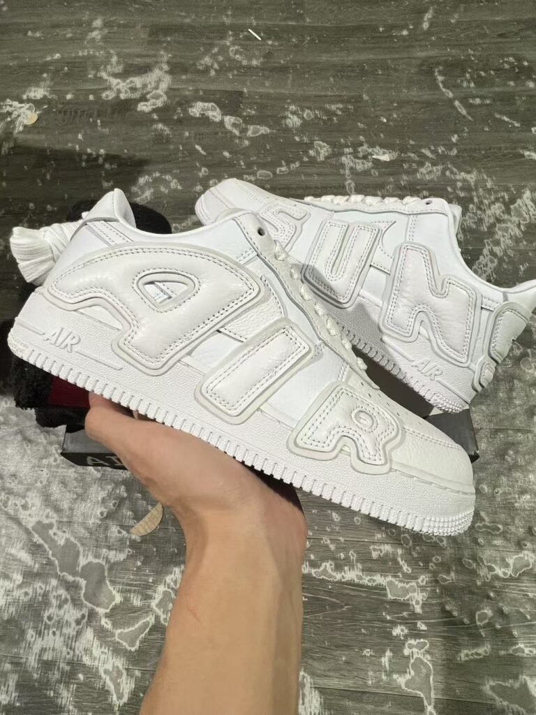 X2NIKE AIR FORCE 1 LOW SPFQ7069 100