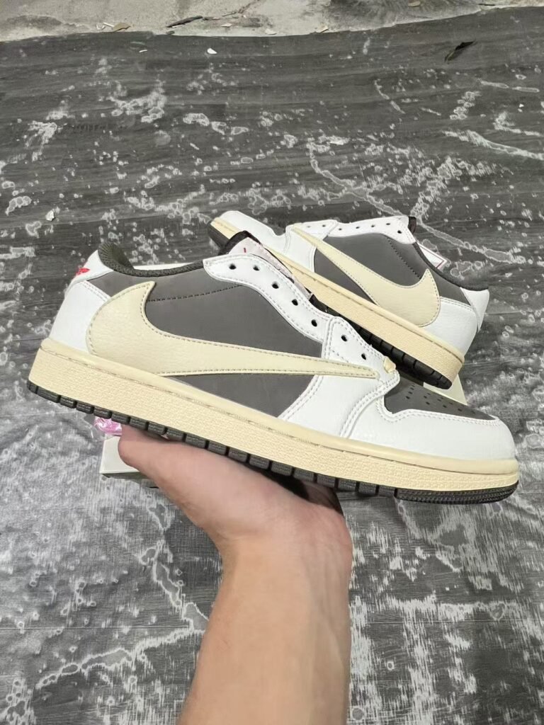 C-Travis Scott x Air Jordan 1 Low OGquotReverse MochaquotDM7866-162