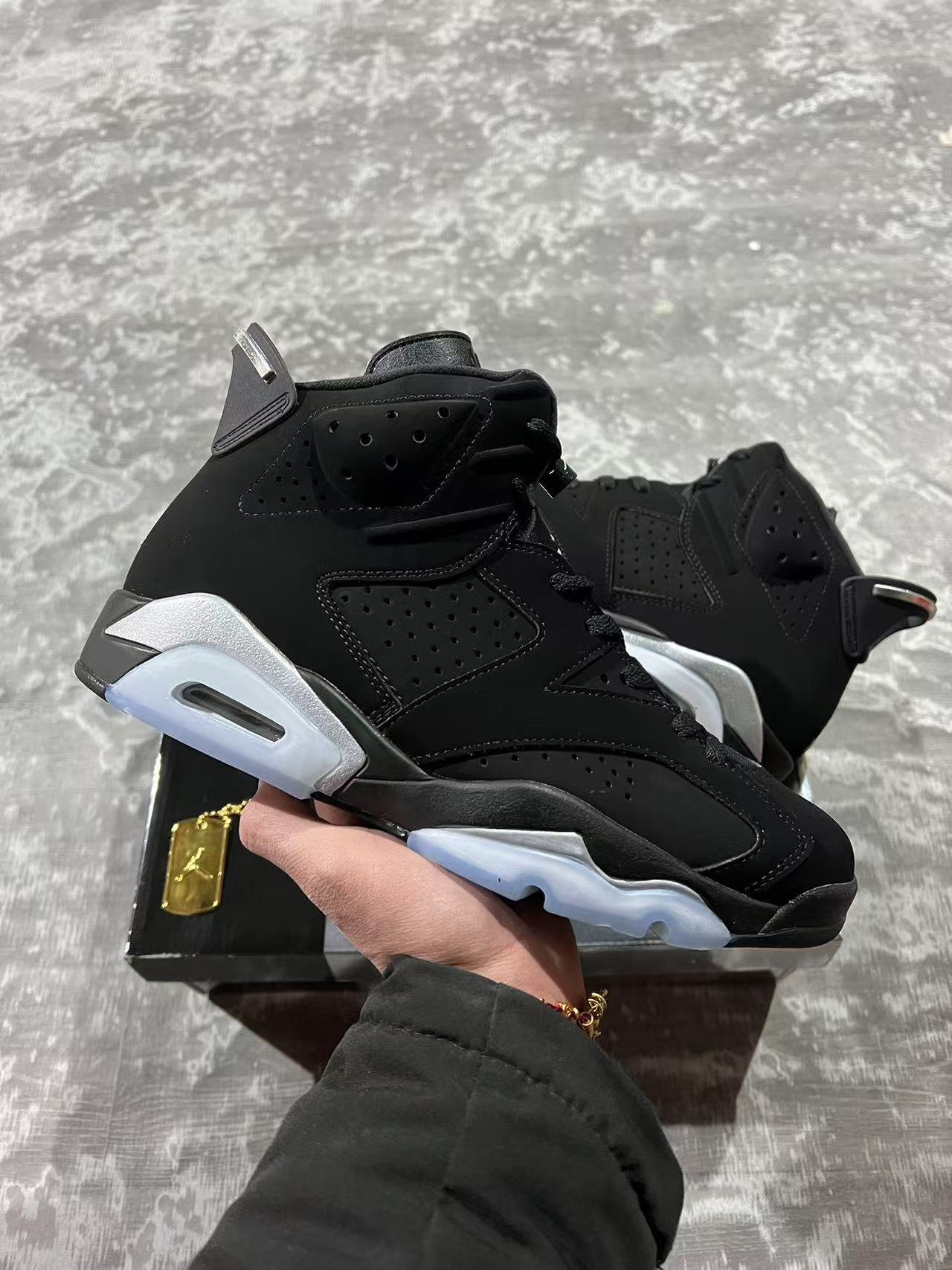 F2-Air Jordan 6 RETRODX2836 00140-475 - Image 1