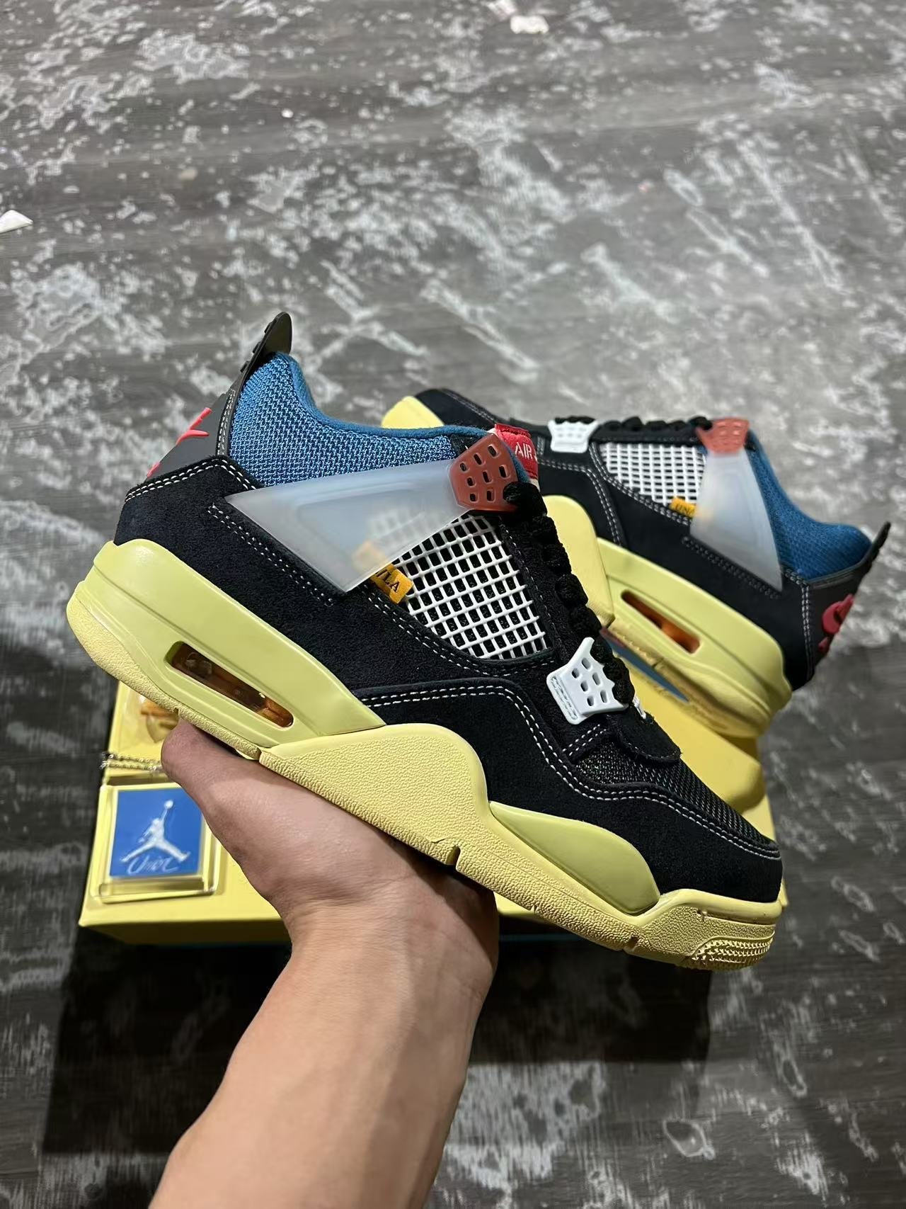 A3-Union x Air Jordan 4DC9533-00136-48 - Image 1