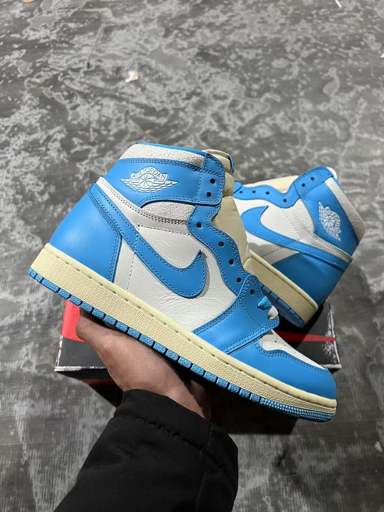 C-Air Jordan 1 High OG UNC ReimaginedDZ5485-40236-47 - Image 1