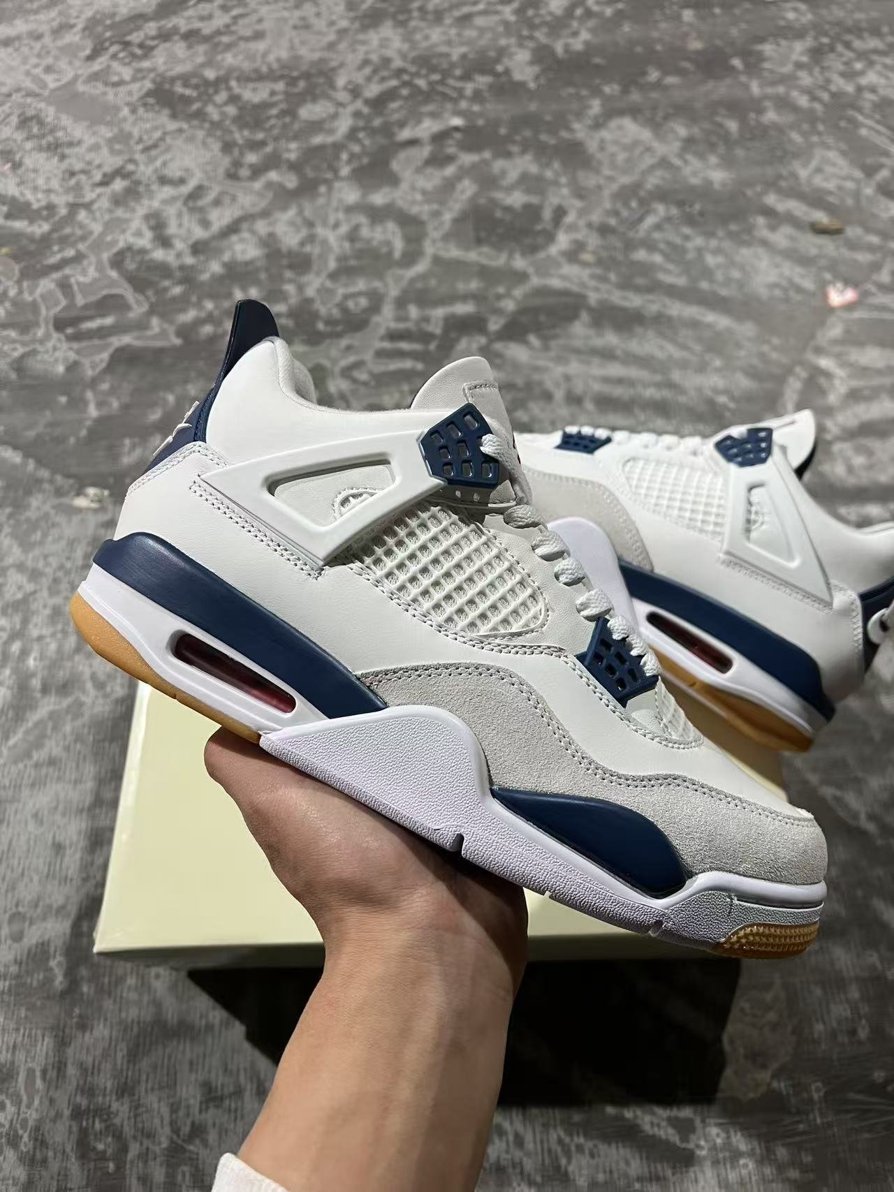 DD-Nike SB x Air Jordan 4 Navy DR5415-10036-47 - Image 1