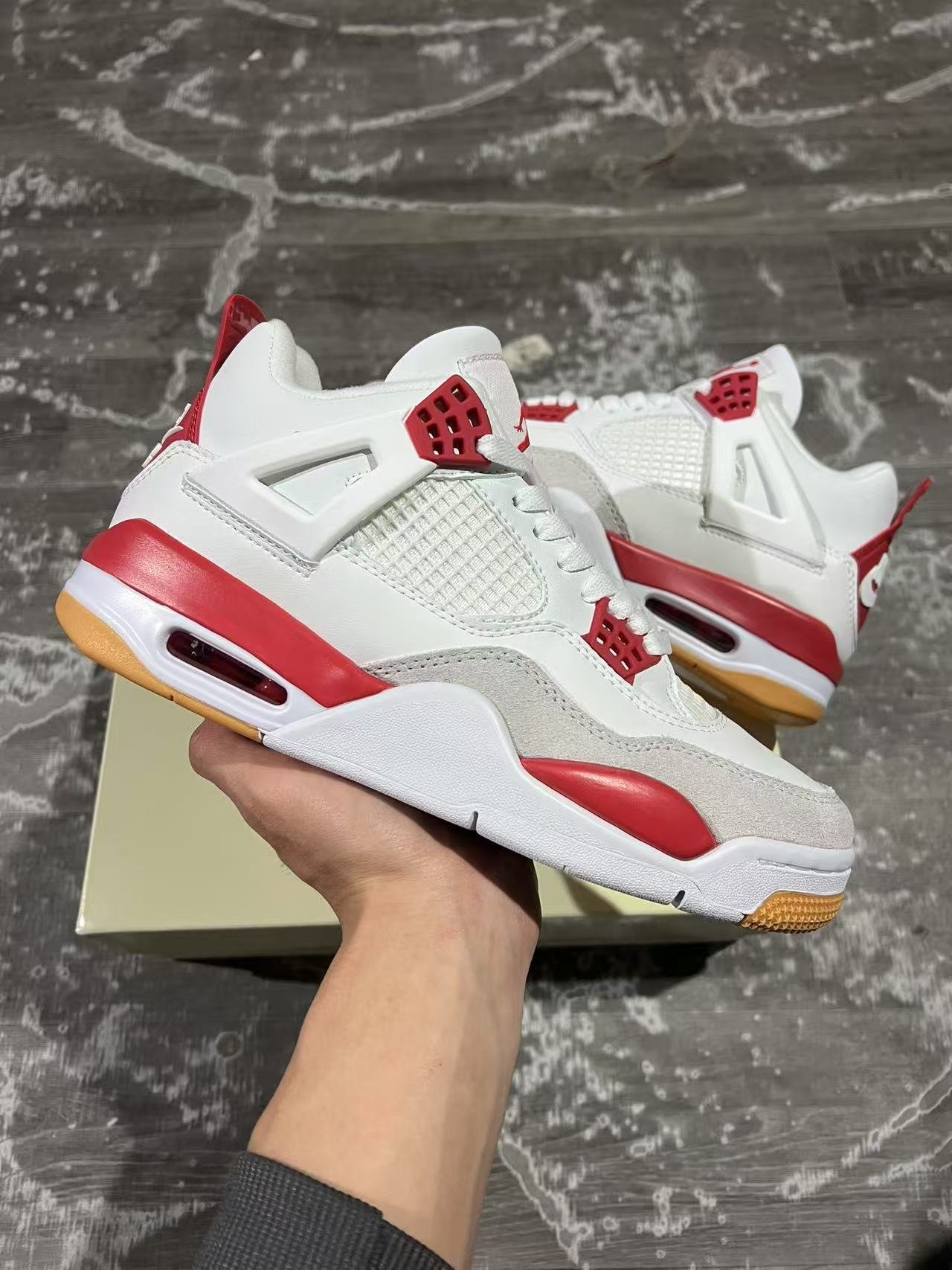 B-Nike SB x Air Jordan 4 Varsity RedDR5415-106 - Image 1
