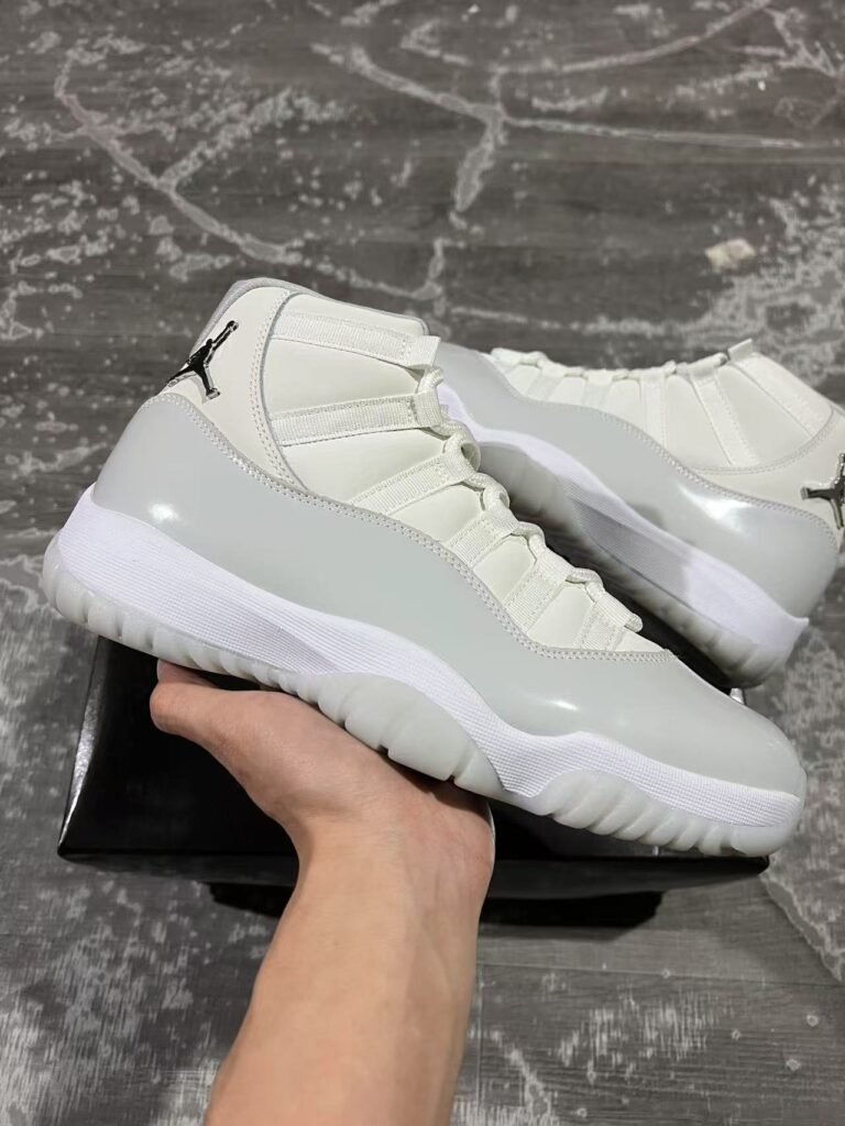 59-Air Jordan  11 RETROARO715 11040-485