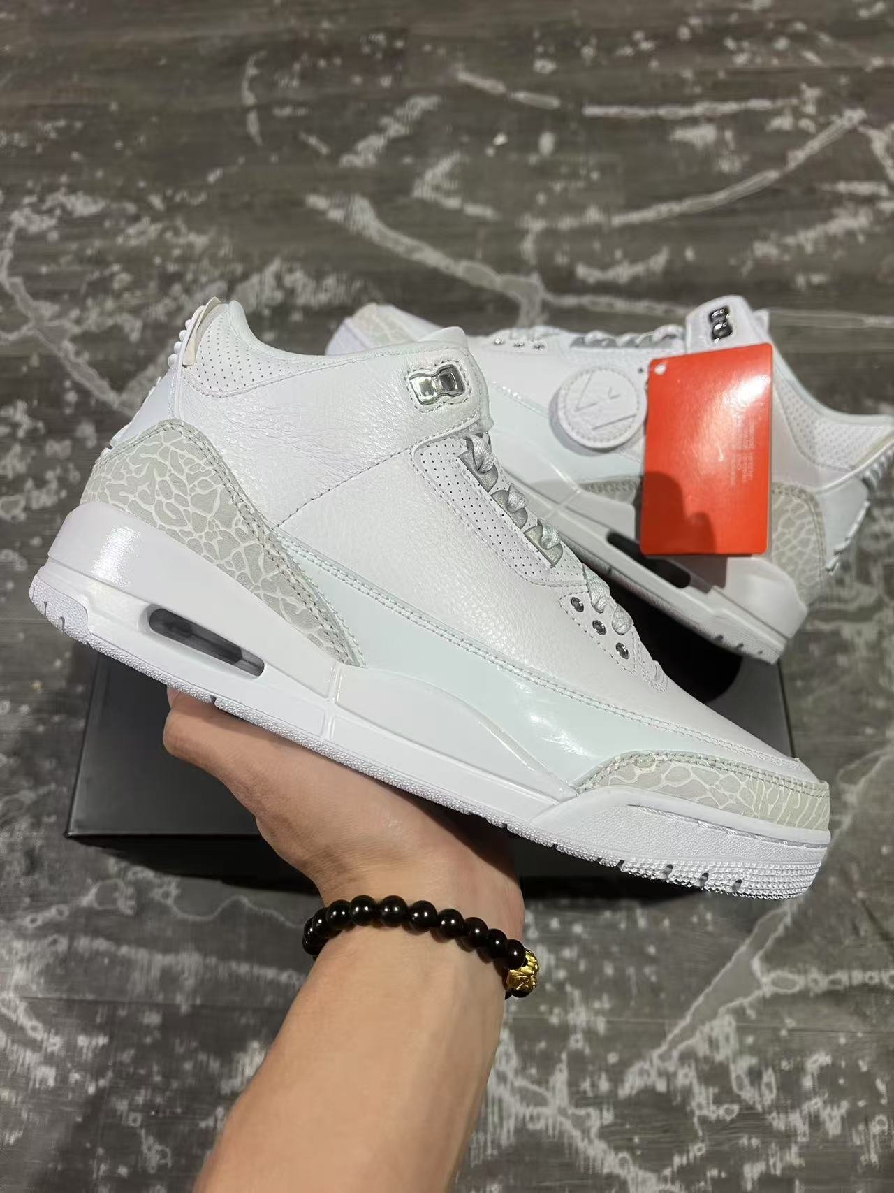 2-Air Jordan 3 Pure MoneyCT8532-11140-47 - Image 1