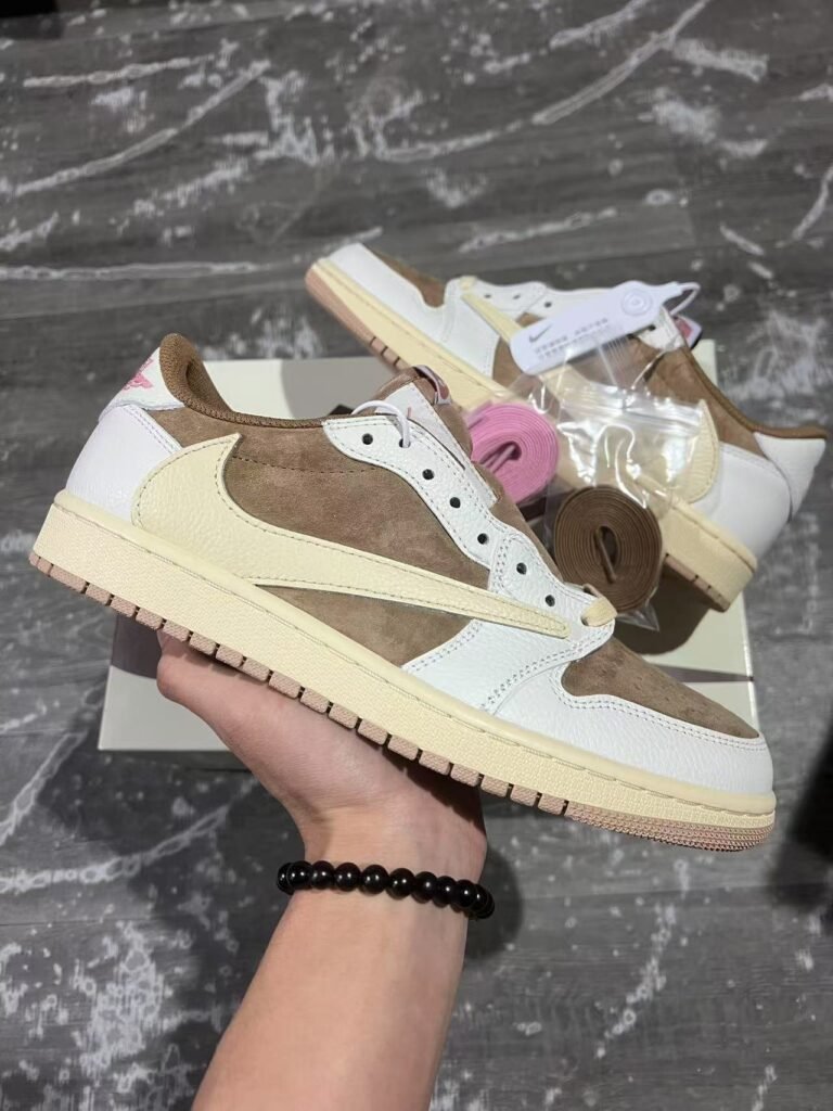97-Air Jordan 1 Low OGDM7866-106