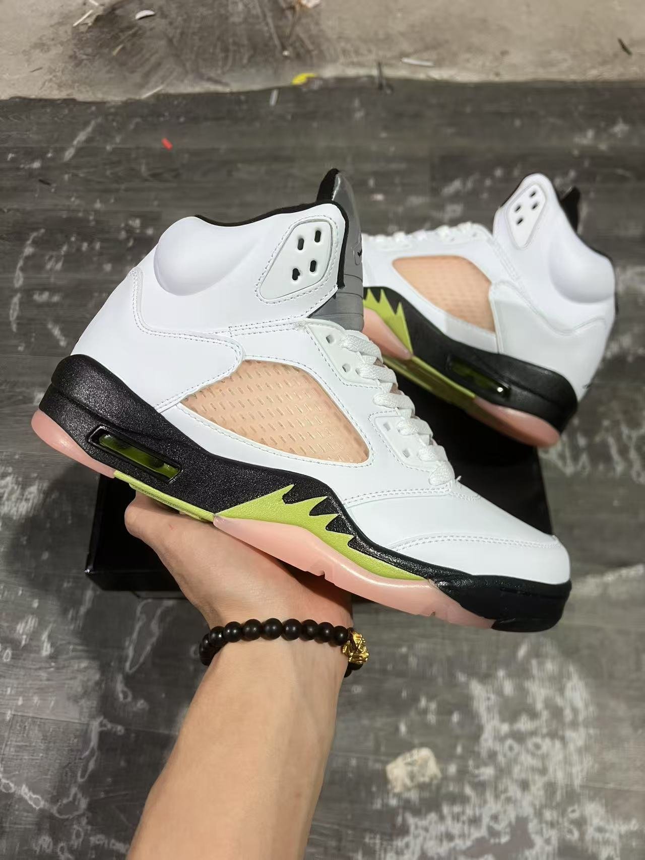 -Air Jordan 5 quotLuminous GreenAJ536-47 - Image 1