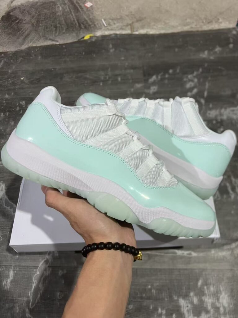 X2-Air Jordan 11 Low Igloo AH7860-10336-47
