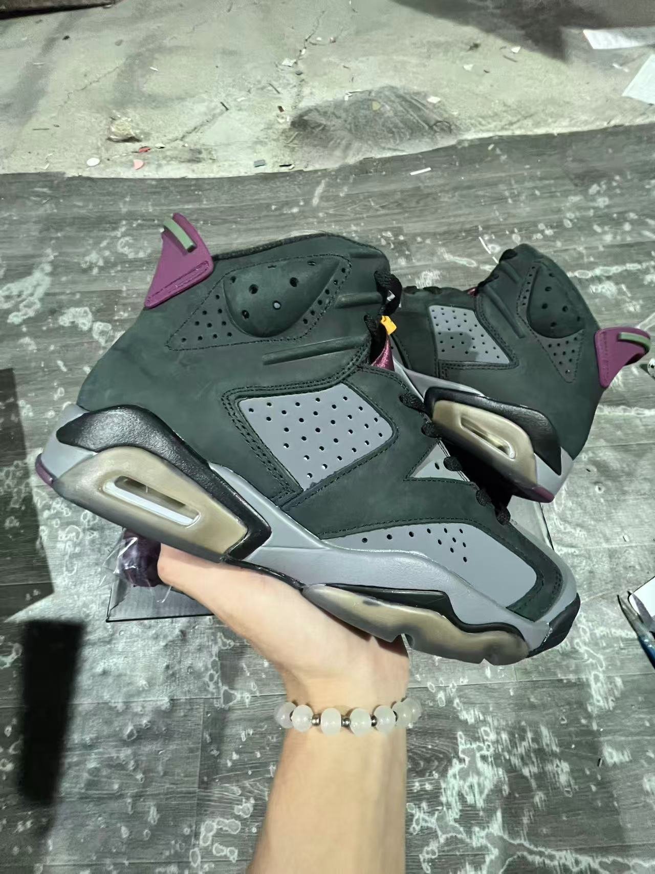 F2-Air Jordan 6 Bordeaux  BlackLight Graphite-Dark Grey-Bordeaux  CT8529-06340-47 - Image 1