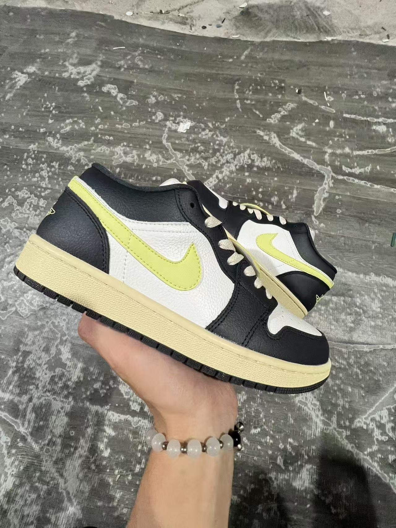 F-Air Jordan  1 LOW SEHQ3009 00336-46 - Image 1
