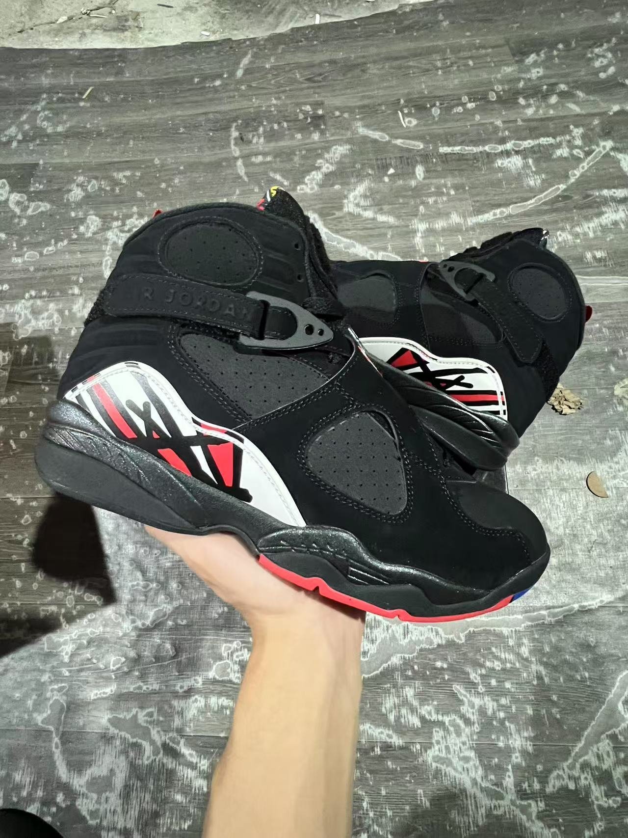F1-Air Jordan 8 Playoffs 305381-062 - Image 1