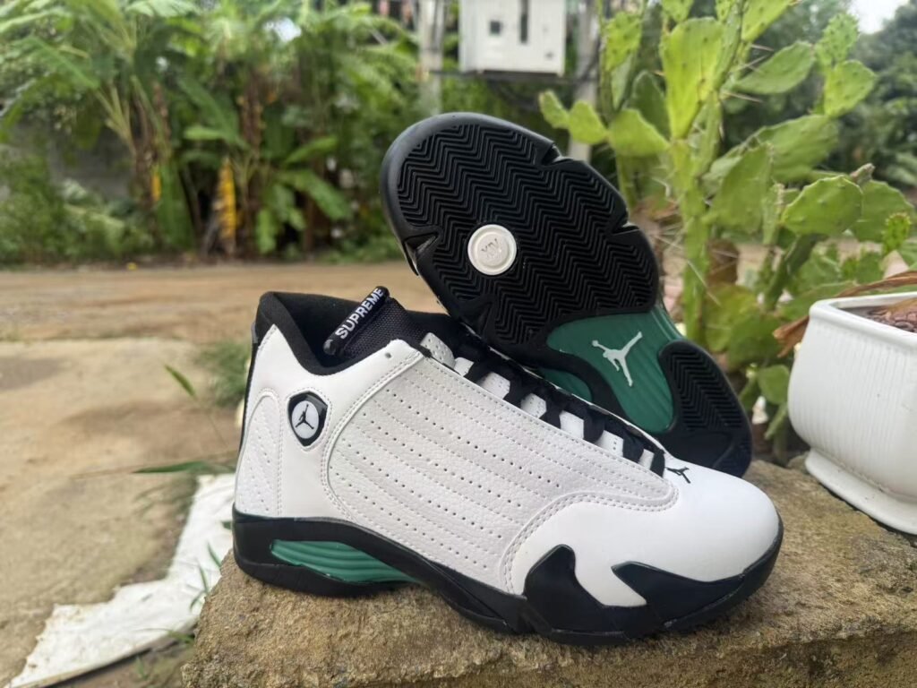 Air Jordan 1440-47
