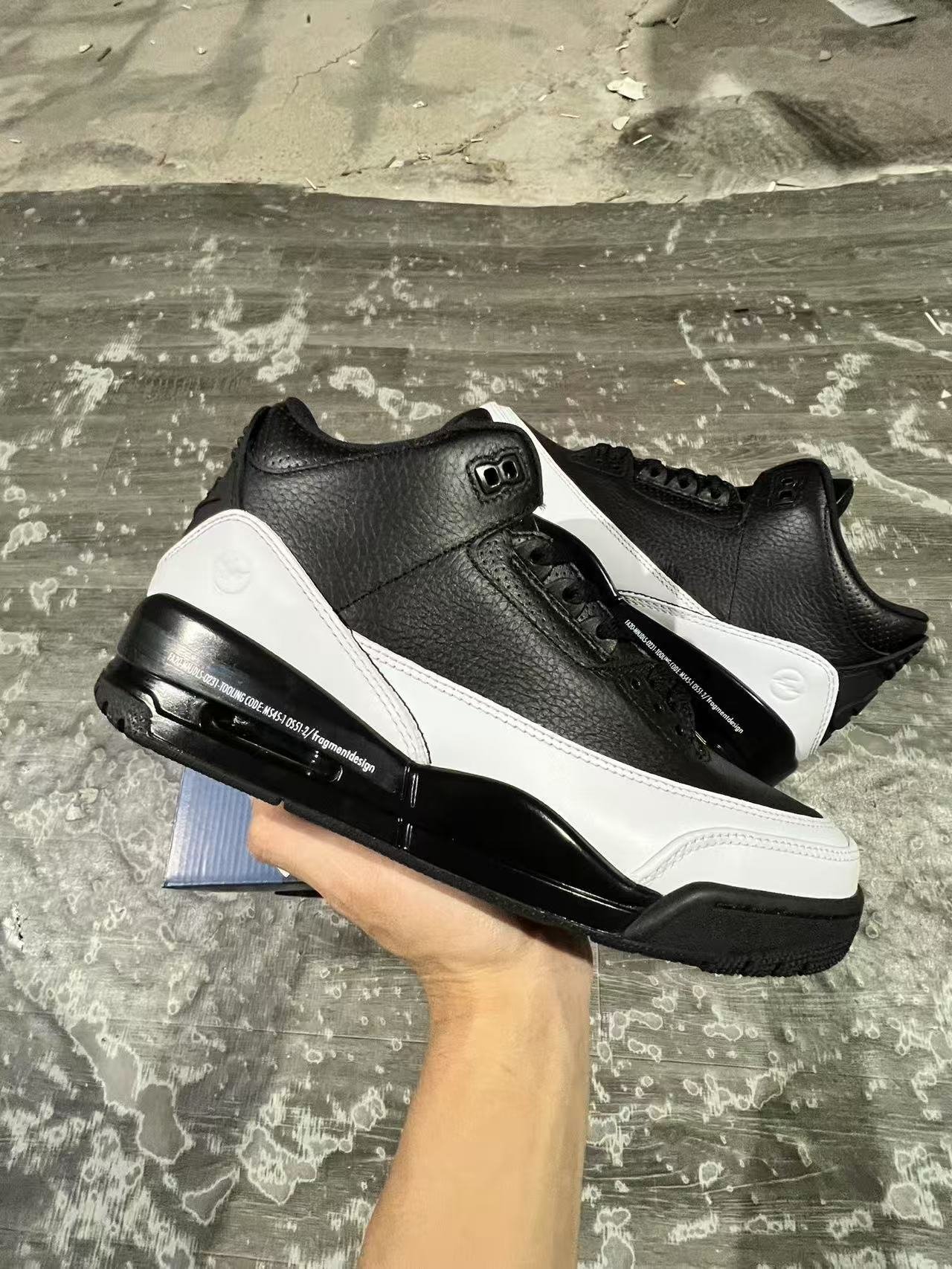 97-Air Jordan 3 RETRO SPDA3595 00140-485 - Image 1