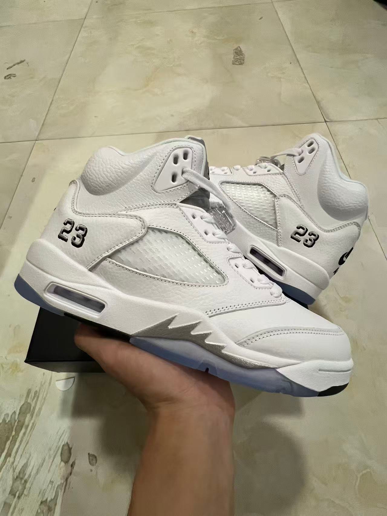 59-Air Jordan 5 White MetallicHQ7978-10340-485 - Image 1