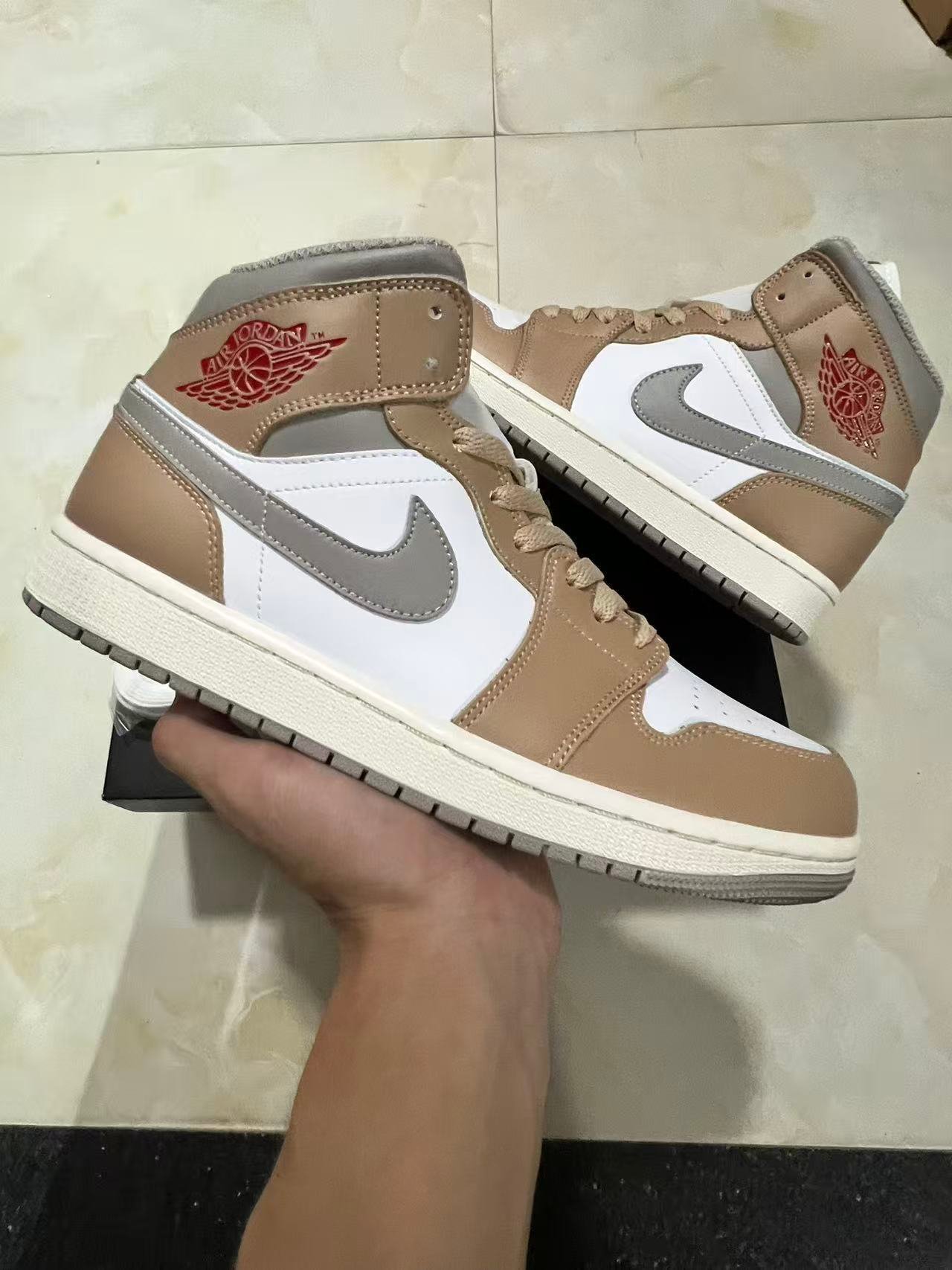 F-Air Jordan 1 MIDDQ8426 20036-46 - Image 1