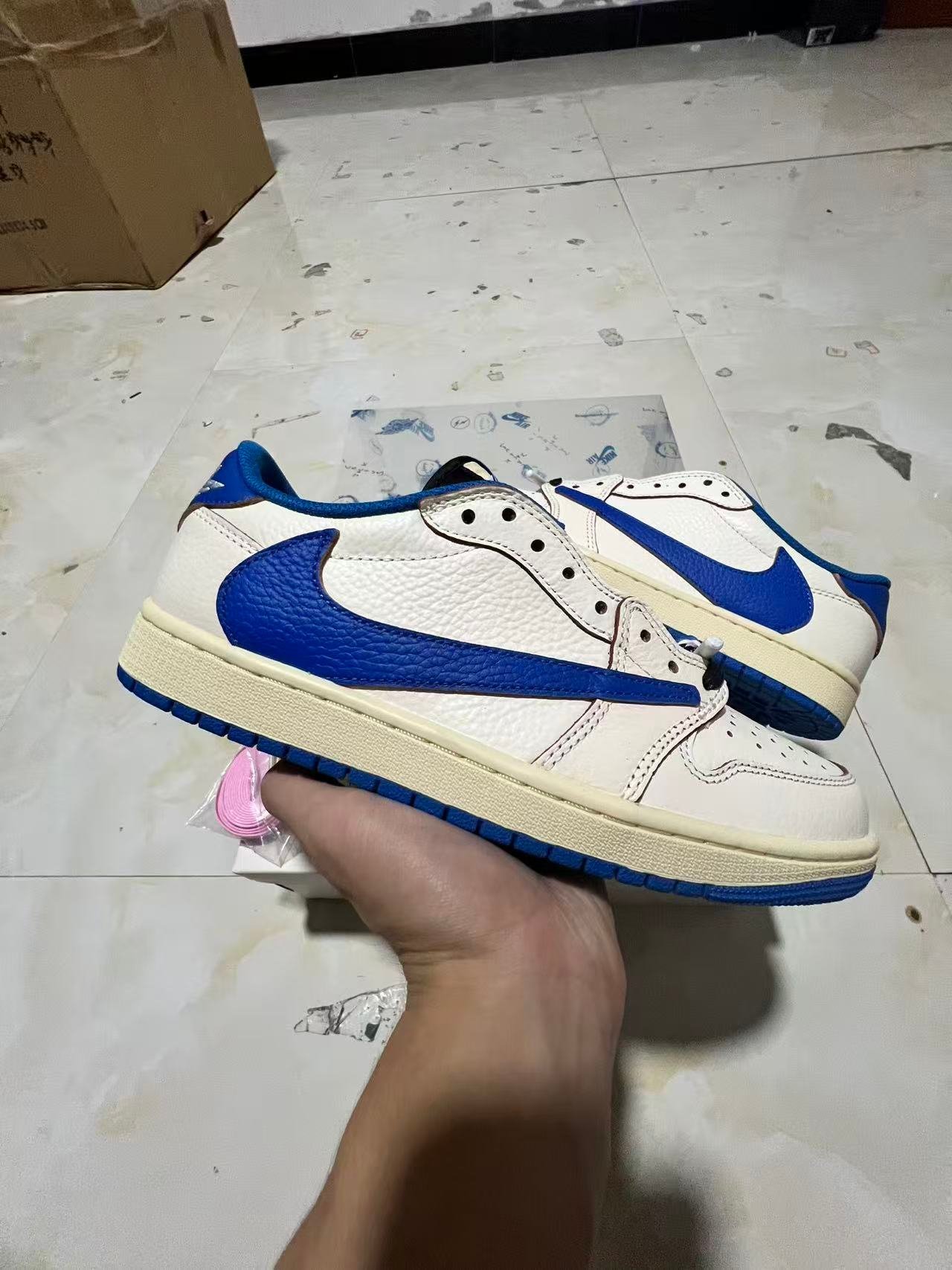 AT-Travis Scott  fragment design  Nike Air Jordan 1 LowDM7866-104 - Image 1