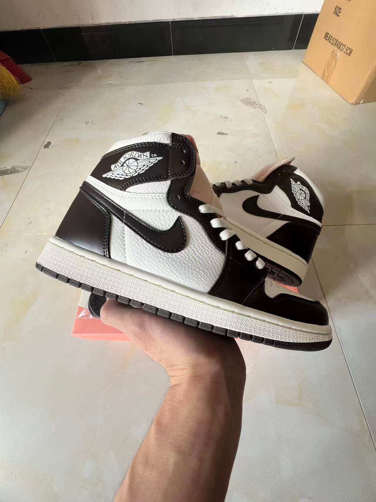 F1-Air Jordan 1 Hi OG Baroque Brown WMNSFD2596-20036-47 - Image 1