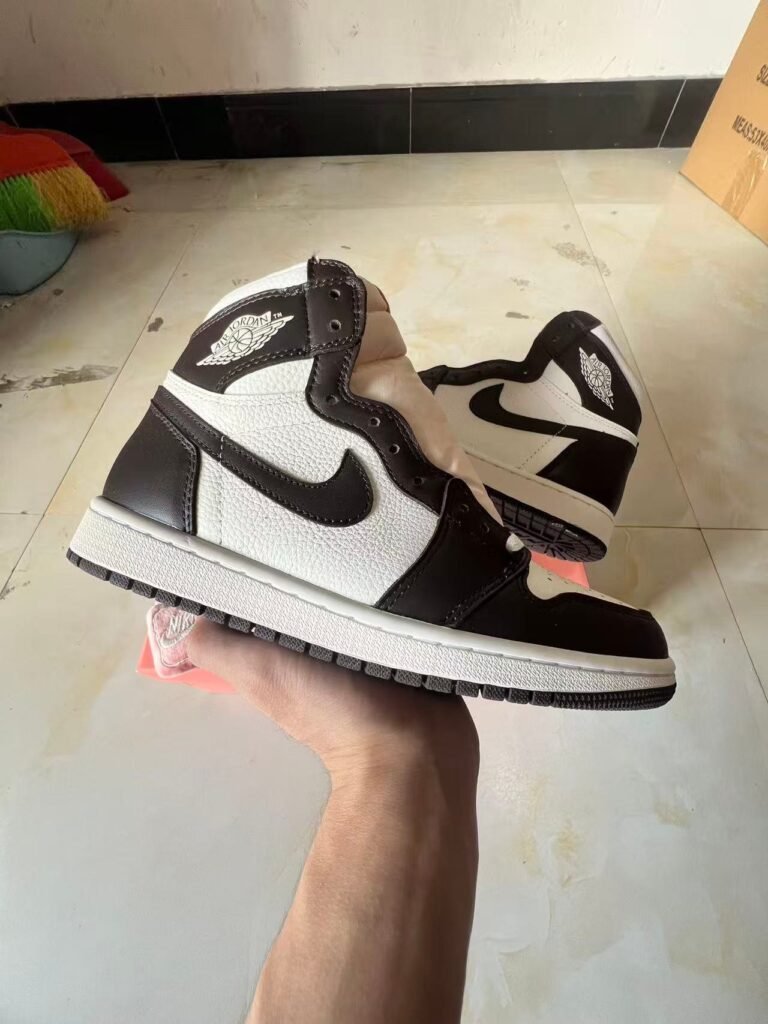 ax-Air Jordan 1 Hi OG Baroque Brown WMNSFD2596-20036-47