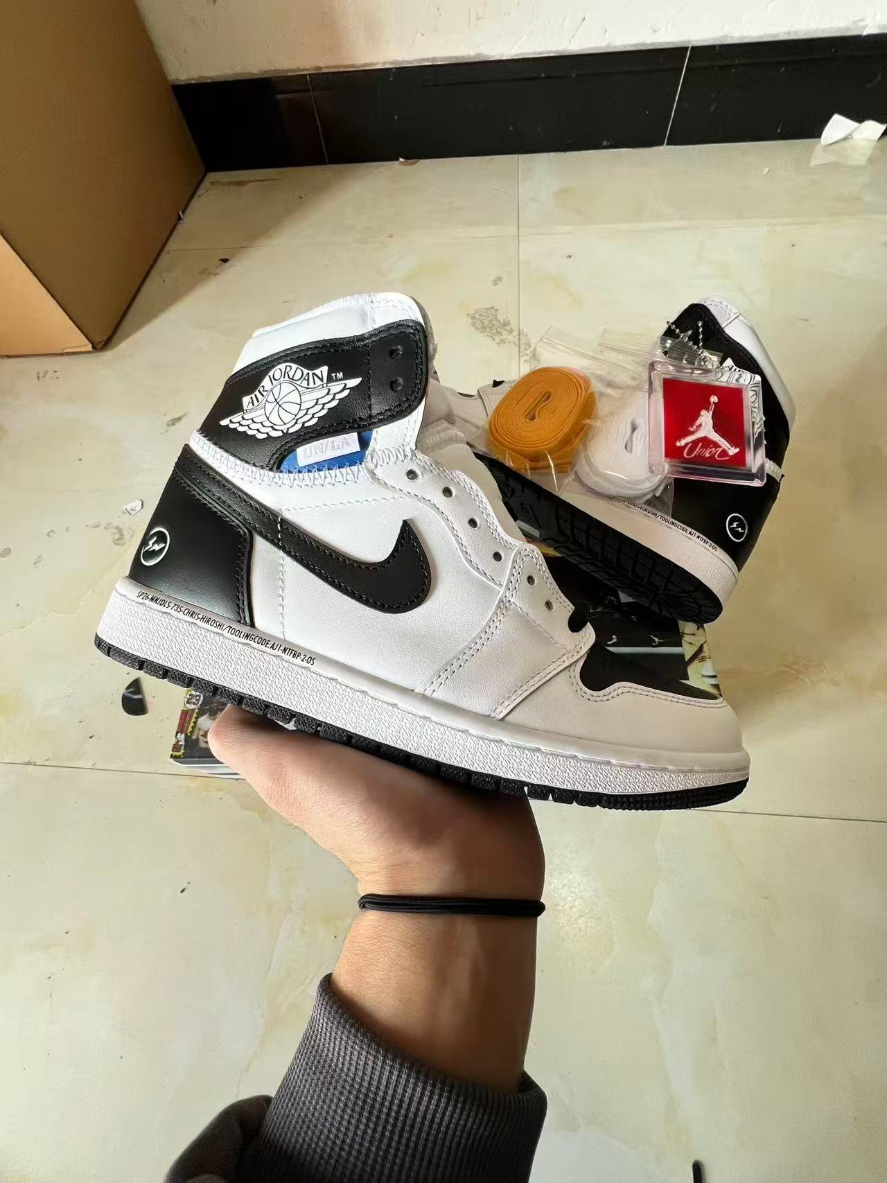 F-Air Jordan 1 RTRHI OG SPII7282 10036-47 - Image 1