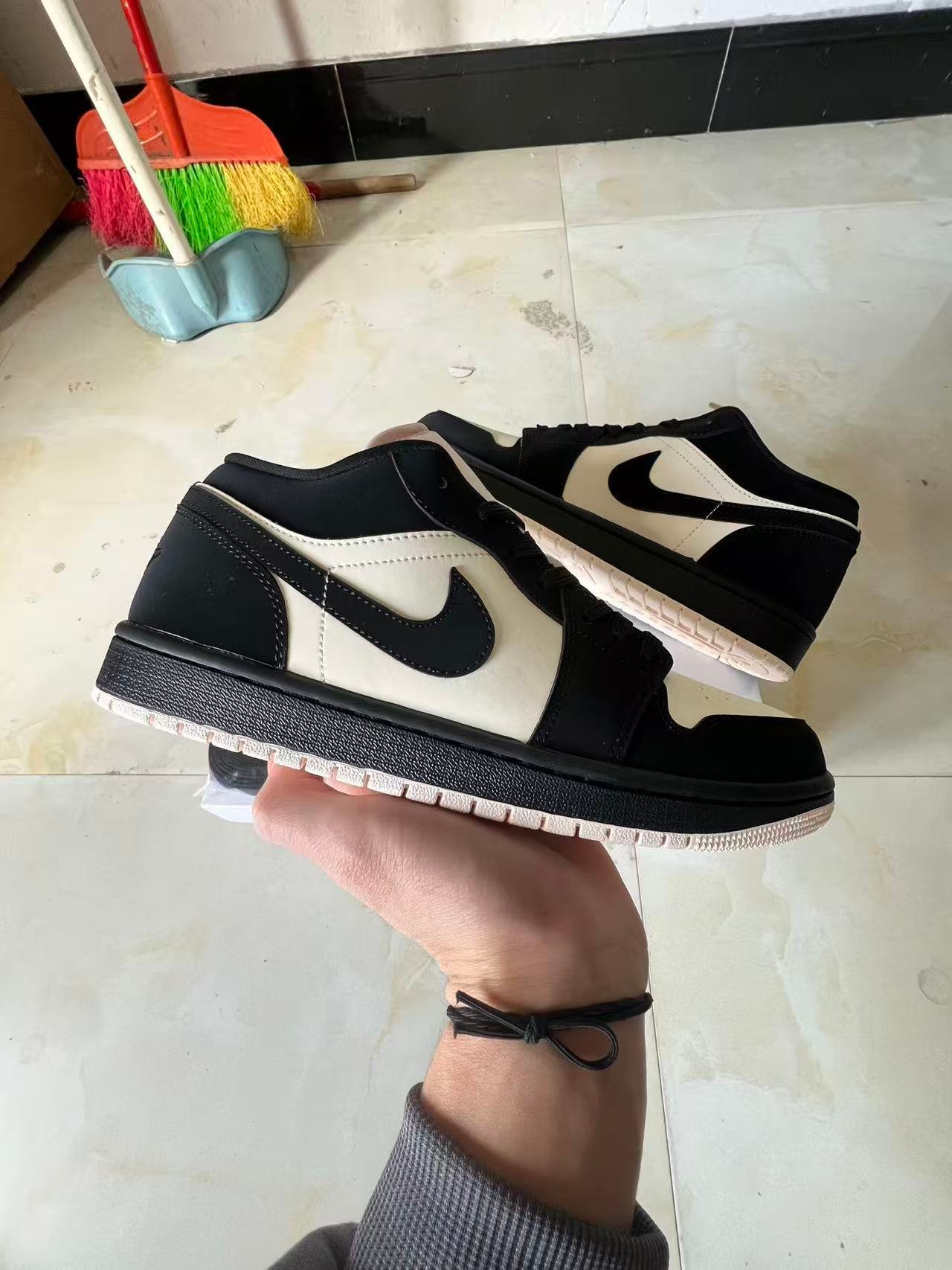 F-Air Jordan 1 LowDC0774 00336-46 - Image 1