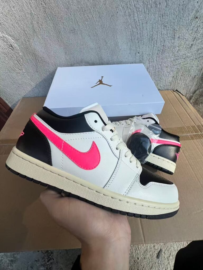 T-AIR JORDAN 1 LOWDC0774 107