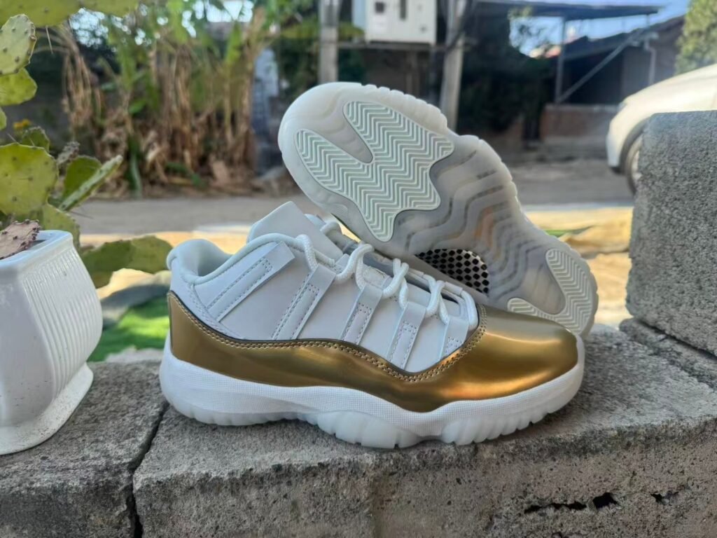 Currency Air Jordan 11 Platinum Sizes 36-47