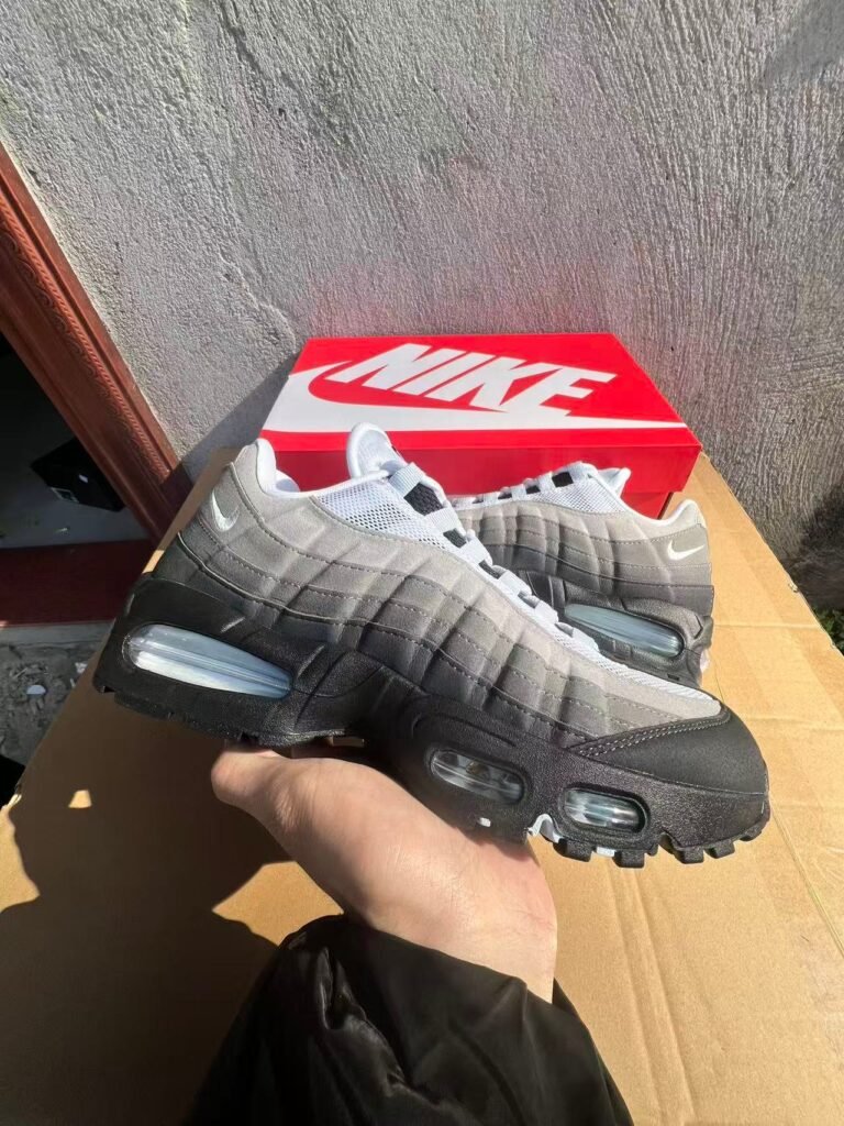 X2-W NIKE AIR MAX 95 OGHJ5996 00240-505