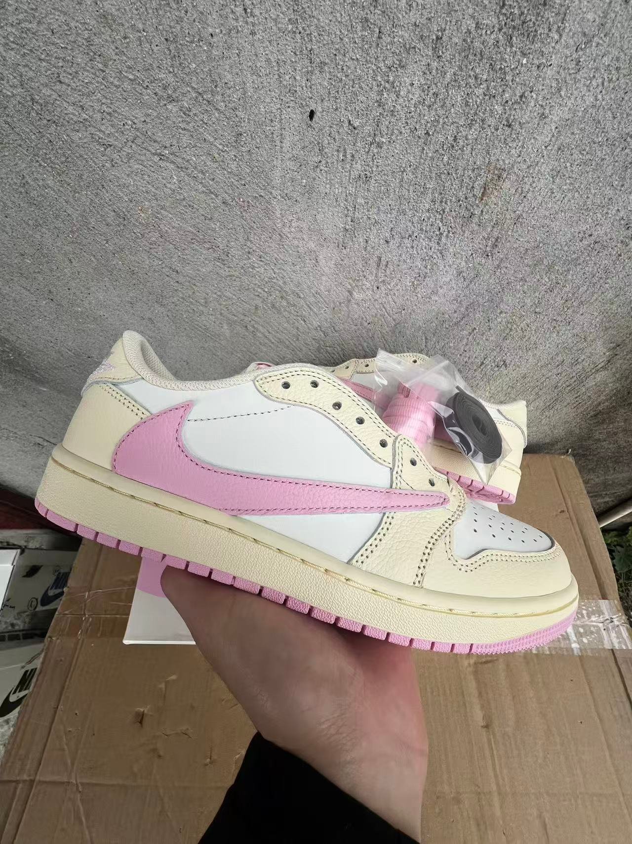 F1-Travis Scott x Air Jordan 1 Low OGIQ7604-10036-475 - Image 1