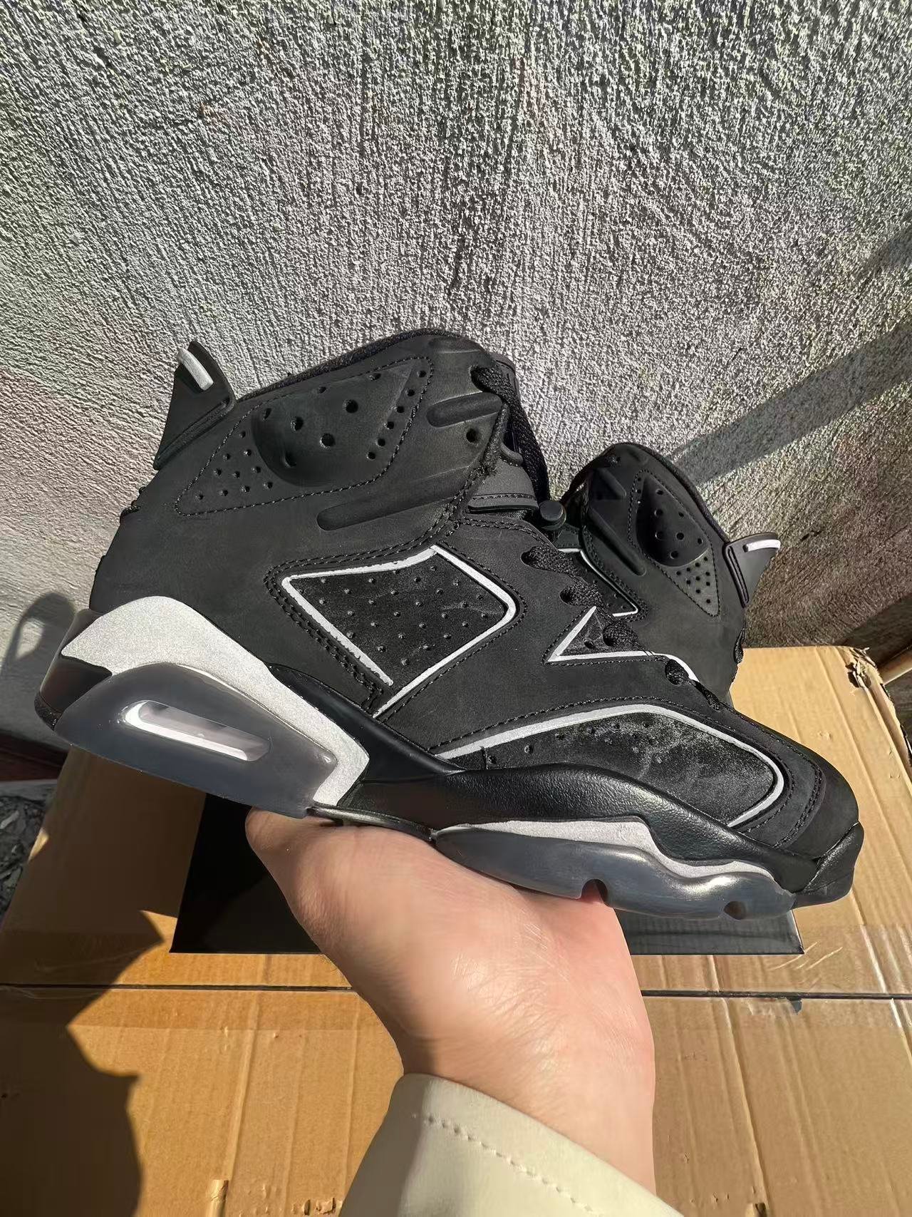 n-Air Jordan 6 Cap and GownIR2266-01040-47 - Image 1