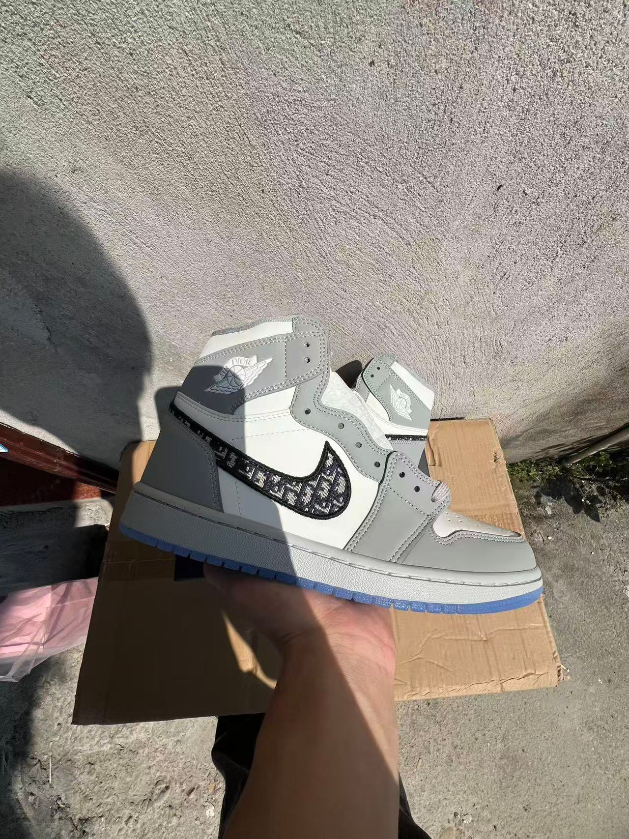 T-Air Jordan 1 RETRO HIGH OGCN8607 002 - Image 1