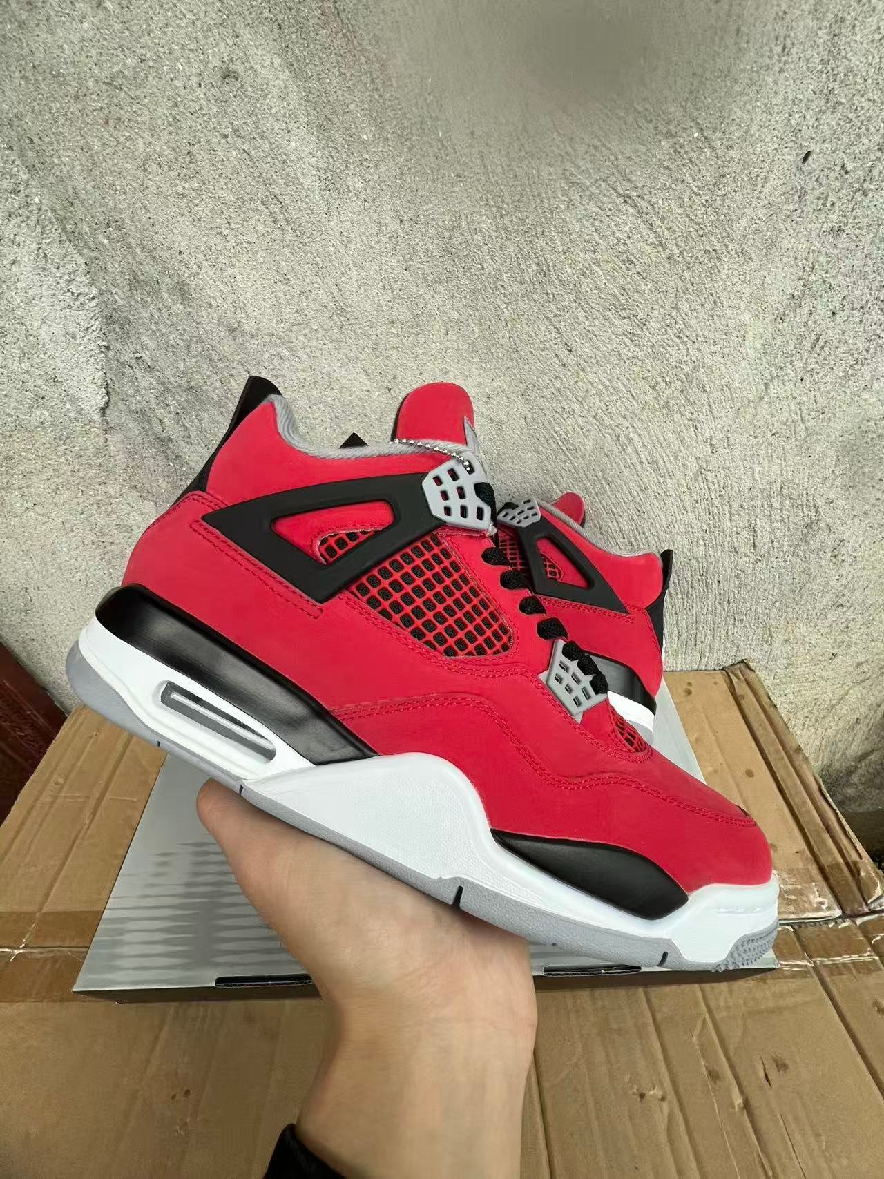 n-Air Jordan 4 RETROFQ8138 600 - Image 1