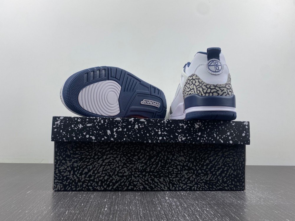 The real standard 6 Jordan 4 is not like the Air Jordan 3456 Midnight Blue Item No. FQ1869-100 The real standard 626 number 36-475 shipped 28